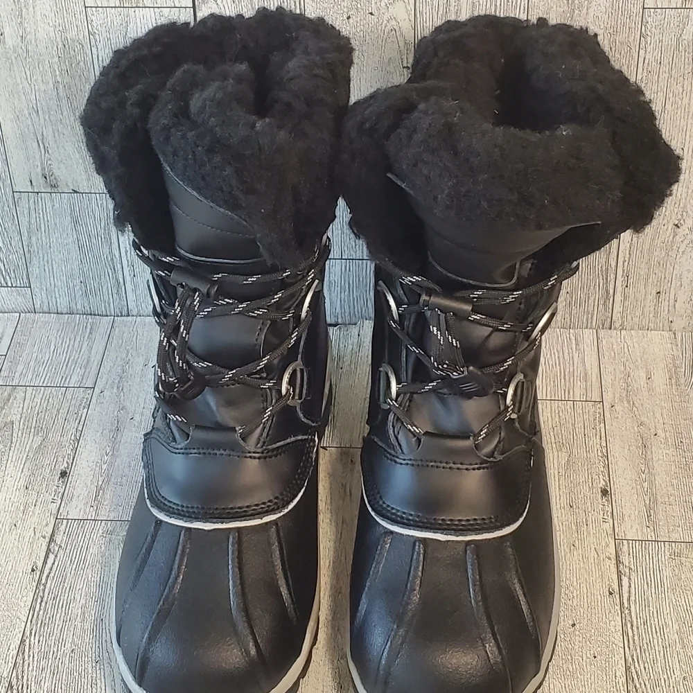 BEARPAW Kelly Boots Black Leather Fur Lined Girls Youth Size 4 Waterproof NWOT‎